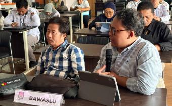 pleno terbuka